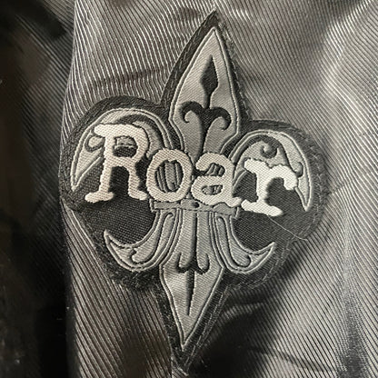 Roar jacket embroidered