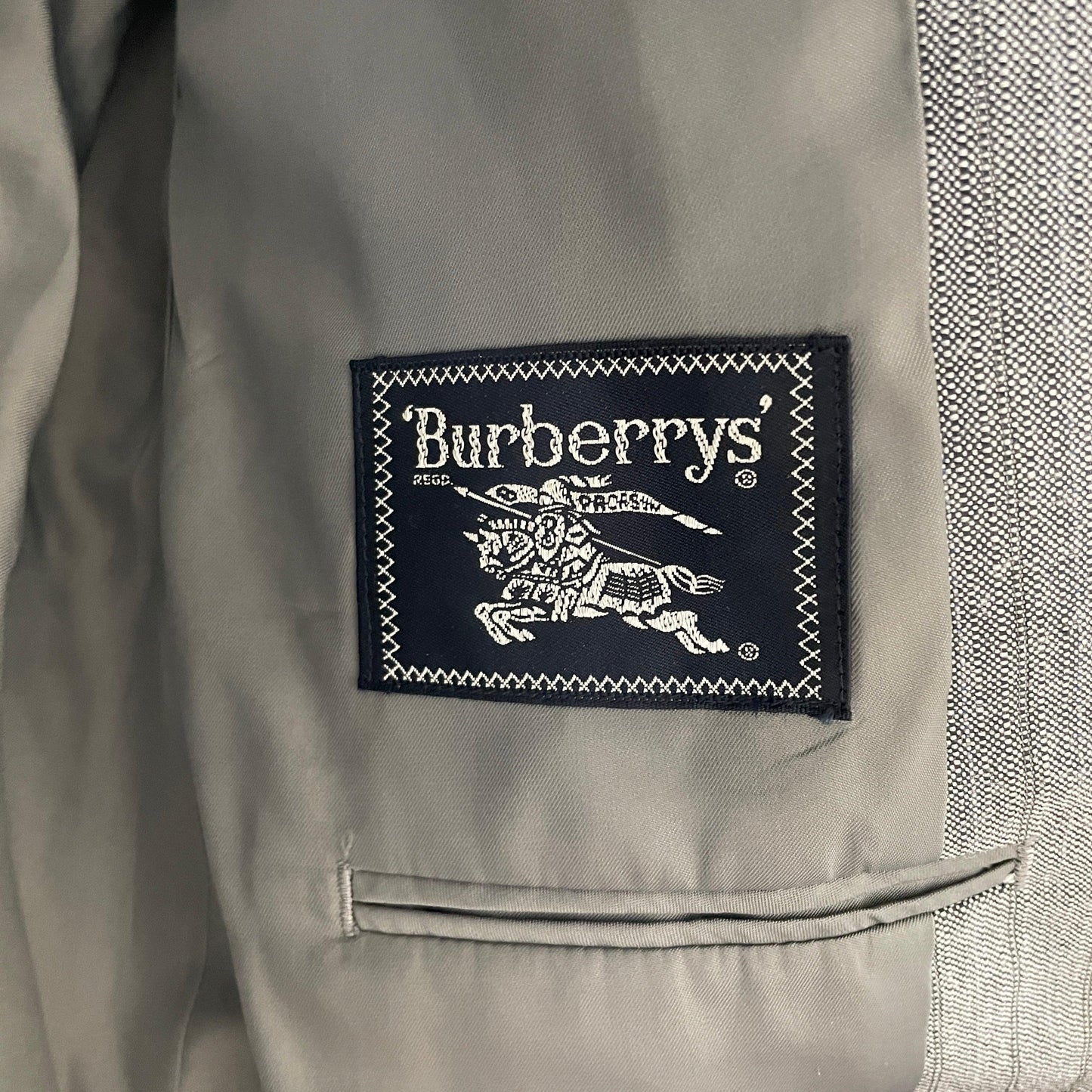 Burberrys セットアップ スーツ　灰色　グレー
