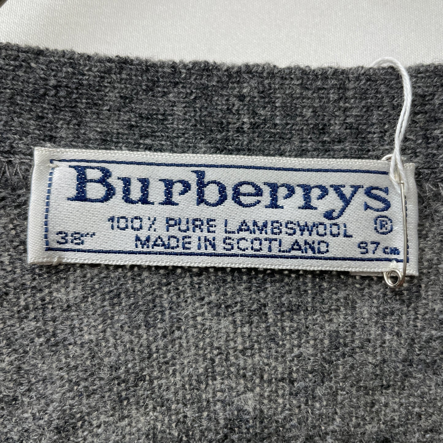 Burberrys cardigan