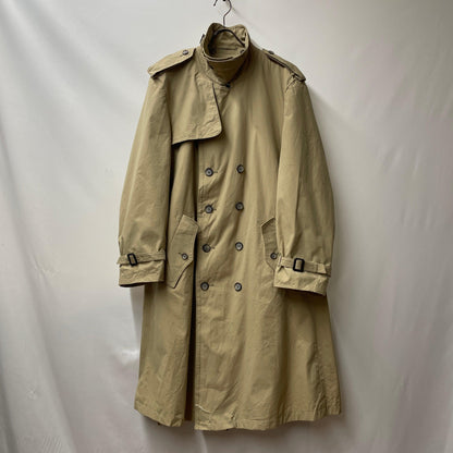 Burberrys trench coat Abercrombie&amp;Fitch Abercrombie &amp; Fitch bespoke burberry Burberry